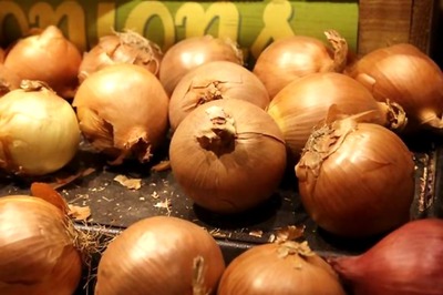 Bengal's State-owned e-Commerce Firm MSTC Plans Reverse Auction of Onions to Aid Nasik Farmers