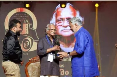 Filmmaker-lyricist Sreekumaran Thampi Receives Legend Of Honour Award By MACTA