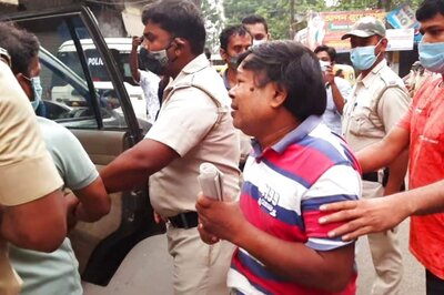 Lockdown in Rajpur-Sonarpur Area; More Containment Zones: West Bengal Doubles Down on Covid Rules As Cases See Sharp Rise