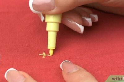 How to Put Eyelets in Fabric