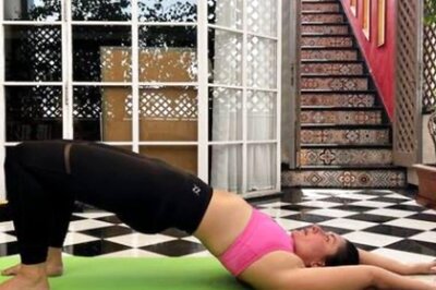 Kareena Kapoor Khan Gives Major Fitness Goals as She Prepares to Eat a Pumpkin Pie for Dinner