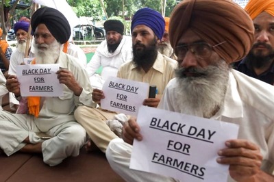 As Congress Tries to Corner BJP on Farm Bills, Election Manifesto Puts Grand Old Party on Back Foot