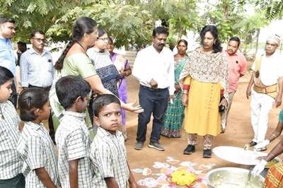 Action on Student for Non-veg Food: SY Quraishi-led AEEDU Writes to UP CM, Calls for Probe