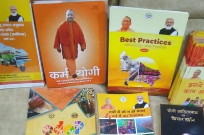 Uttar Pradesh BJP MPs Discuss Strategy For Upcoming State Assembly Election