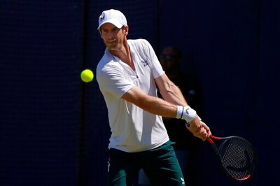 Andy Murray Defeats Benoit Paire 6-3, 6-2 At Queen's Club