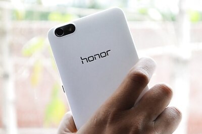 Huawei plans to start selling online-only Honor smartphones via retail outlets in India