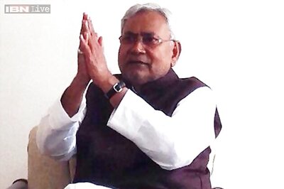 Nitish Kumar takes oath as Bihar CM, says would seek Centre's cooperation for development of state