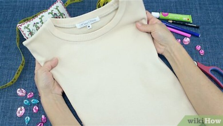 How to Decorate a T‐Shirt