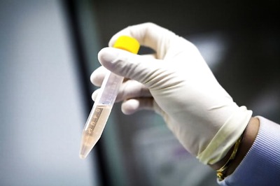 Two Indian-American Doctors Seek to Arrest 'Tsunami' of Cancer in India