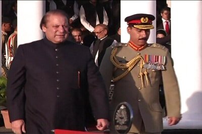 Nawaz Sharif raises Kashmir issue, calls for resolution on it