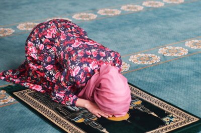 Akhil Bharat Hindu Mahasabha's National Secy Booked for Controversial 'Ban Friday Prayers' Remark: Police