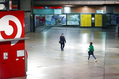 Spain to Close Land Borders as Coronavirus Cases Inch Towards 10,000