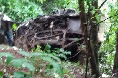 18 Killed as Passenger Bus Falls Into Indus River in Pakistan