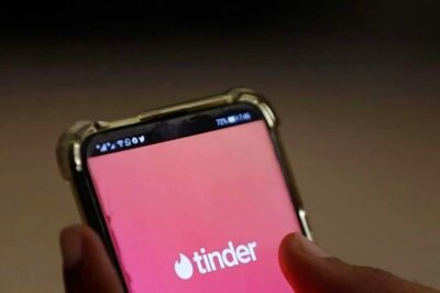 Man Turns To 'Therapy' After Swiping 500 Profiles A Day On Tinder