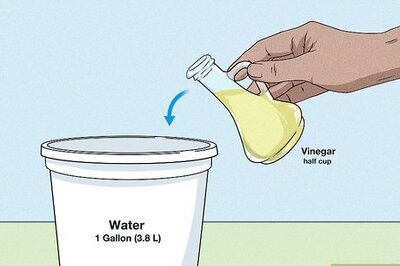 How to Clean a Fiberglass Shower Pan