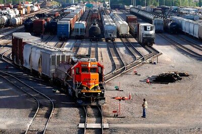 BNSF Railroad Tries To Block 17,000 Workers From Striking