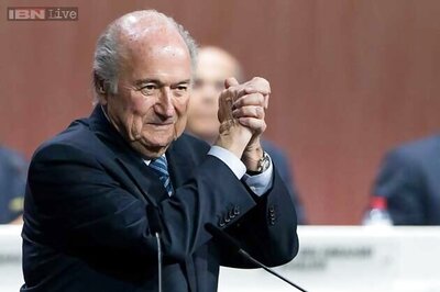 Blatter could remain FIFA head if suitable candidate not found: report