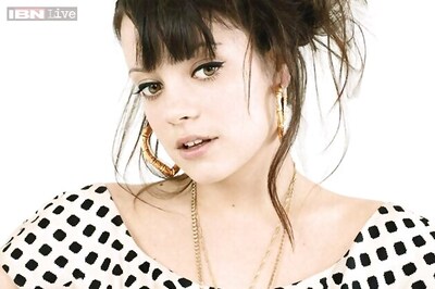 Lily Allen's husband asks her to tone down performances