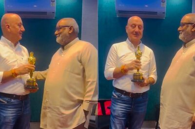 Anupam Kher Holds Oscar Trophy as He Meets Naatu Naatu Composer MM Keeravaani, Says ‘I’ll Make You Proud'
