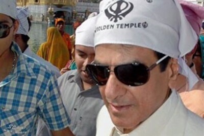 Jeetendra caught in a land row in Mumbai