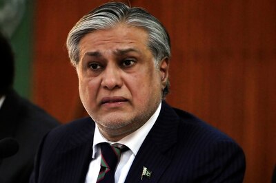 Pakistan Anti-graft Court Issues Arrest Warrant Against Ishaq Dar