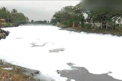 Civic Authorities Fail to Clean up Bengaluru Lakes