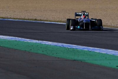 Schumacher fastest on second day of Jerez testing