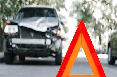 Mumbai: One Dead, Another Injured After 17-year-old Boy Rams Speeding Car Into Footpath