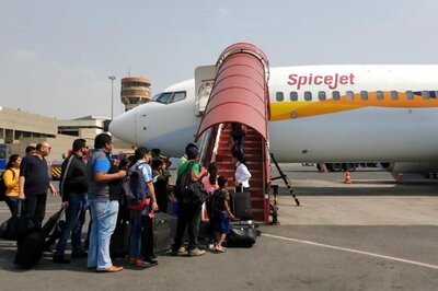 Book Flight Tickets Starting at Rs 987 as SpiceJet Launches Sale with Domestic Airfares Amid Coronavirus Pandemic
