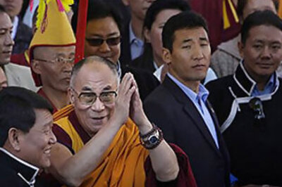 Monks criticise China's reaction over Dalai Lama's visit