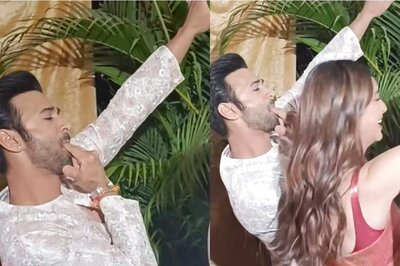 Pulkit Samrat-Kriti Kharbanda Dance Their Hearts Out Post Wedding To Beats Of Dhol; Watch Viral Video