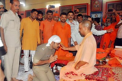 'Feeling Blessed': UP Cop Kneels Before Yogi Adityanath, Under Fire After Photos Go Viral