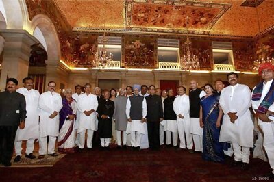 Ready to face no-confidence motion: Govt