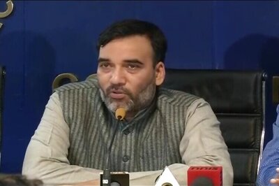 Delhi's odd-even numbered car formula applicable from 8 am to 8 pm daily, all cars allowed on Sundays