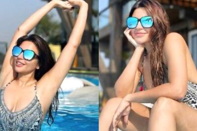 Sexy! Shama Sikander Chills In The Pool In A Risque Monokini, Hot Photos Go Viral; See Here