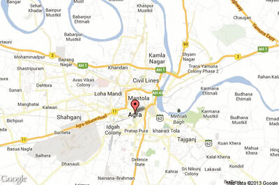 200 junior doctors in Agra quit over Kanpur row