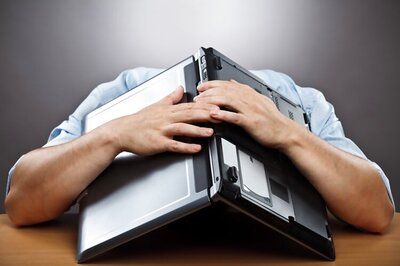 How Can Employers Help Employees De-Stress At Work