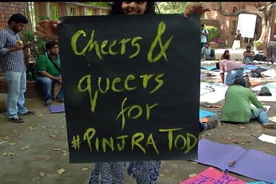 'Pinjra Tod' fighting against discriminatory directives of Delhi colleges