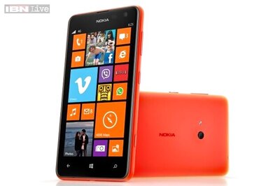 Largest Lumia phone: Nokia Lumia 625 up for pre-order online