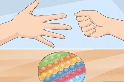 2 Simple Games to Play with a Pop It Fidget Toy