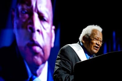 Vanderbilt's James Lawson Institute Honors Rights Activist