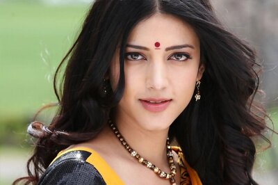 Shruti Haasan Takes Up Fighting Lessons for Sanghamitra