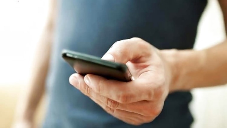 India overtakes China in high-end phone volume growth: HSBC report