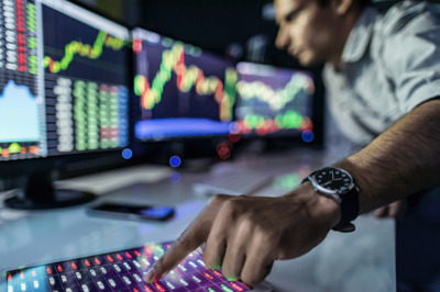 Stocks to Watch: Vedanta, Motherson Sumi, LIC, Vadilal, Nazara Tech, and Others