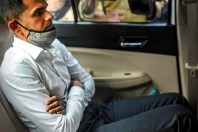 Sameer Wankhede Visits NCB Headquarters in Delhi Amid Allegations of Forging Caste Certificate