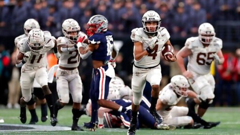 Lavatai Runs For 2 TDs, Navy's D Dominates In Win Over Army