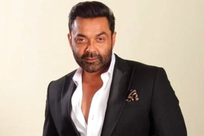 Suniel Shetty to Chunky Panday, Bollywood Celebs Pour Birthday Wishes For Bobby Deol; See Post