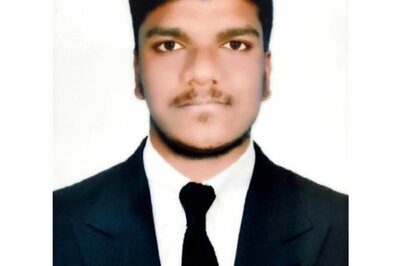 Despite Low JEE Main Score, Hyderabad's Sadath Khan Bags Job at Flipkart Worth Rs 26 Lakh