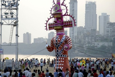 Shiv Sena to Hold Dussehra Rally Indoors for 2nd Year Due to Covid-19