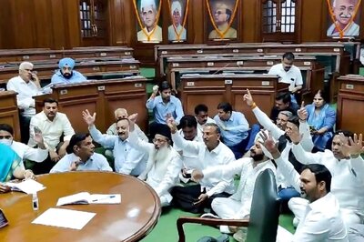 Two BJP MLAs Marshalled Out of Delhi Assembly for the Day for Obstructing Members from Raising Issues